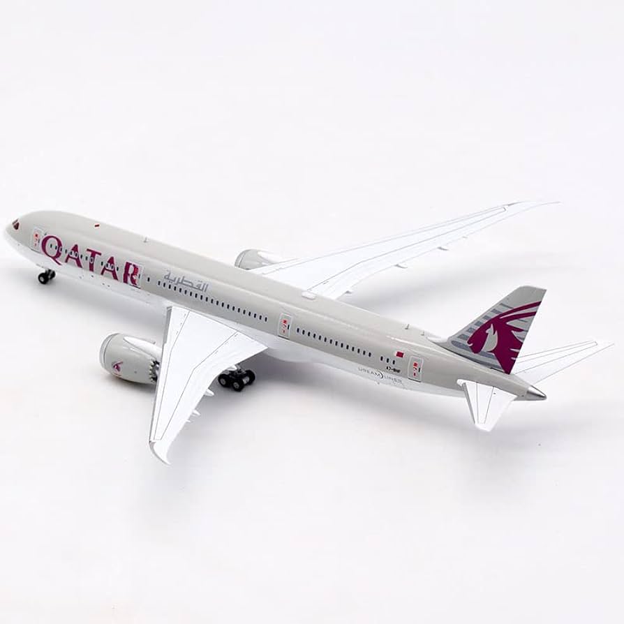 カタール航空 B787-9 1/400 飛行機模型 カタール航空 B787-9 1/400 飛行機模型 Amazon.co.jp: 対象